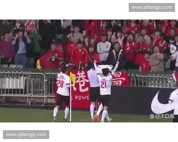 足球赛场上的激烈角逐与背后战术较量如何决定最终胜负结果